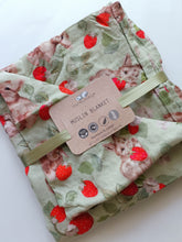 Load image into Gallery viewer, Strawberry Cozy set
