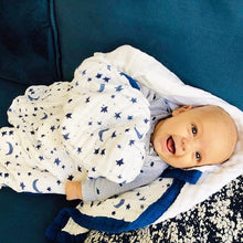 Load image into Gallery viewer, blue star muslin