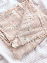 Cargar imagen en el visor de la galería, Prime baby swan