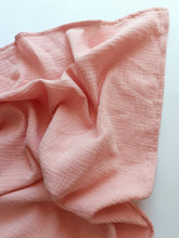 Cargar imagen en el visor de la galería, Salmon linen