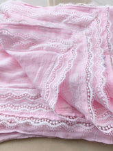 Cargar imagen en el visor de la galería, Deluxe lace swaddle