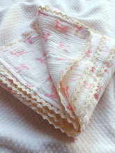 Cargar imagen en el visor de la galería, Ma cherie muslin blanket