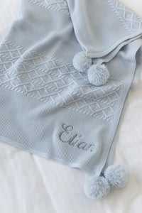 Pompom blanket