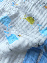 Cargar imagen en el visor de la galería, Cobija baby whale
