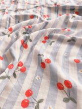 Cargar imagen en el visor de la galería, prime Cherry swaddle