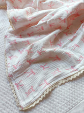 Cargar imagen en el visor de la galería, Ma cherie muslin blanket