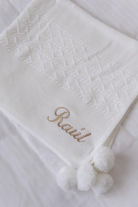 Pompom blanket