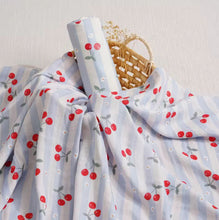 Cargar imagen en el visor de la galería, prime Cherry swaddle