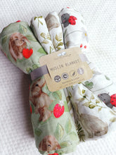 Cargar imagen en el visor de la galería, Strawberry bug set