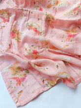 Load image into Gallery viewer, Swan muslin deluxe