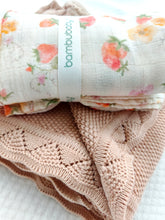 Cargar imagen en el visor de la galería, Strawberry cotton seg