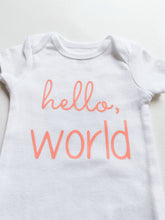 Cargar imagen en el visor de la galería, Pink Hello world suit